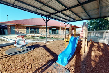 Jerrabomberra Community Centre - playground upgrades