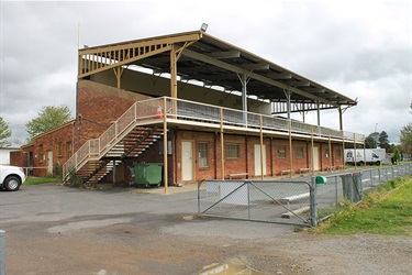 Queanbeyan Showground grandstand