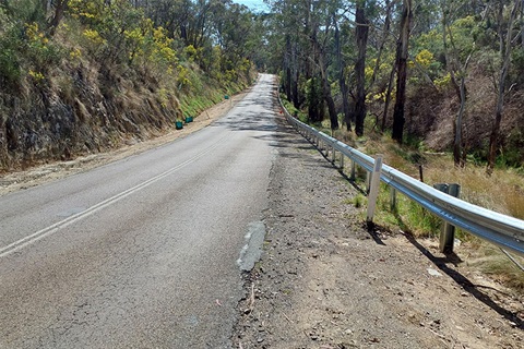 Captains Flat Road