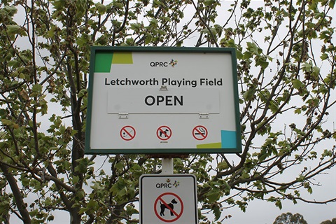 Open/Closed sign at Letchworth Playing Field
