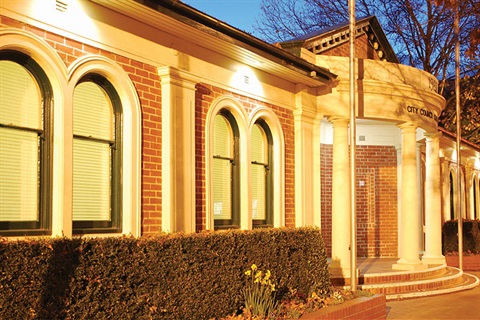 Queanbeyan Council Chambers at night